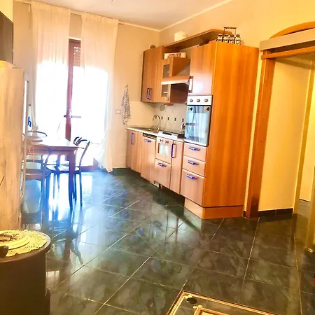 Apartament Miky House Casa Con Giardino *